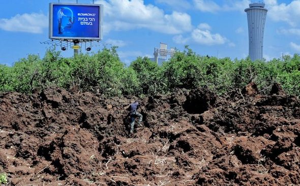 Missile from Yemen Strikes Israel, Creates Crater at Tel Aviv Airport